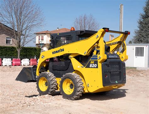 komatsu sk820 skid steer loader|komatsu sk820.